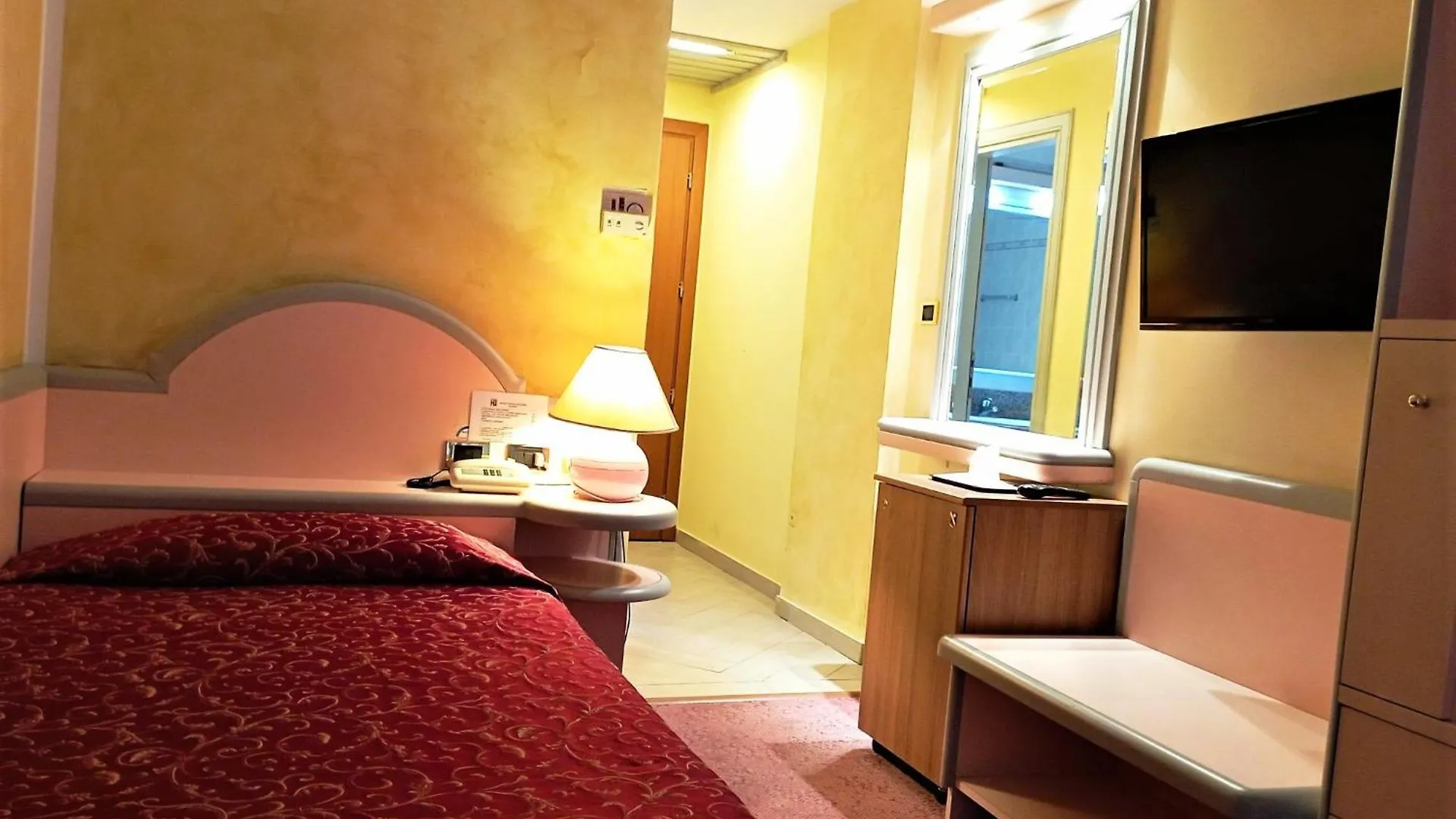 Hotel Grazia Deledda サッサリ イタリア